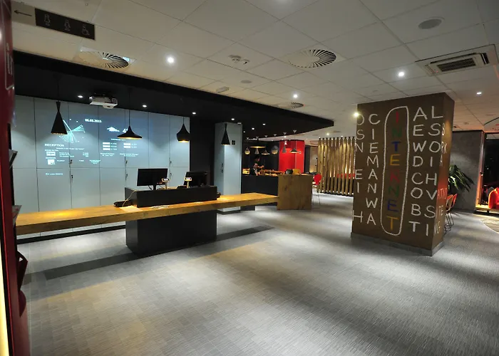 Ibis Skopje City Center