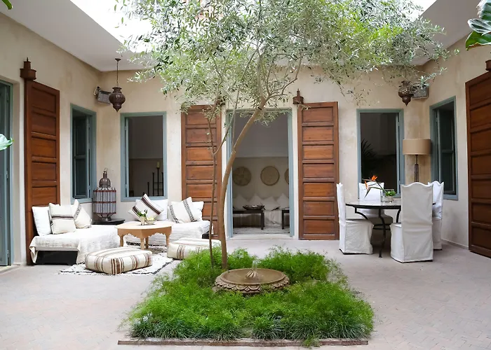 Luxury hotel only: Riad Olema Et Spa