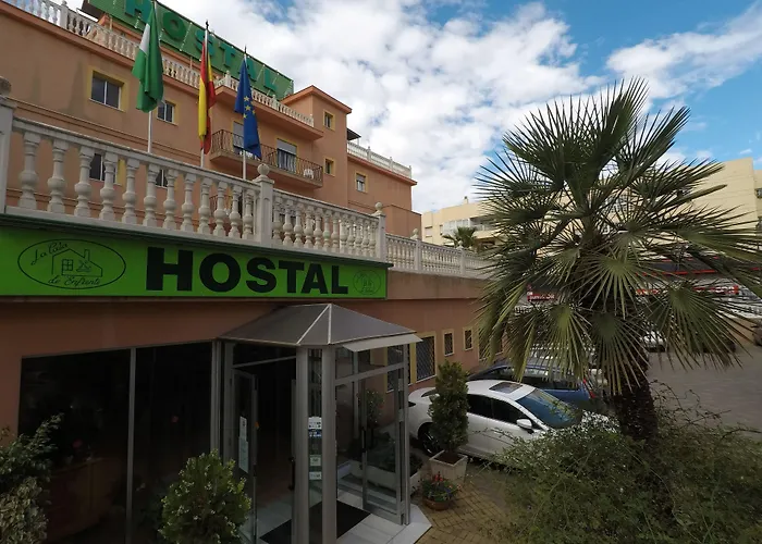 Hotel cerca del aeropuerto: Hostal La Casa de Enfrente