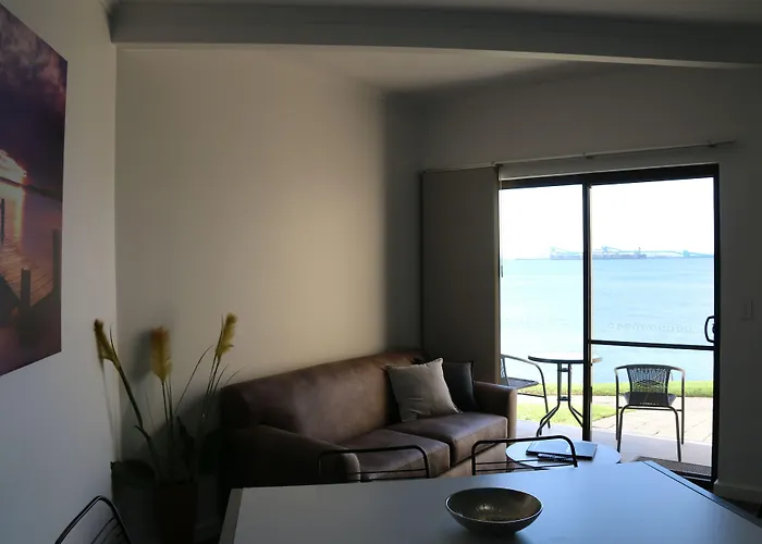 Limani Port Lincoln