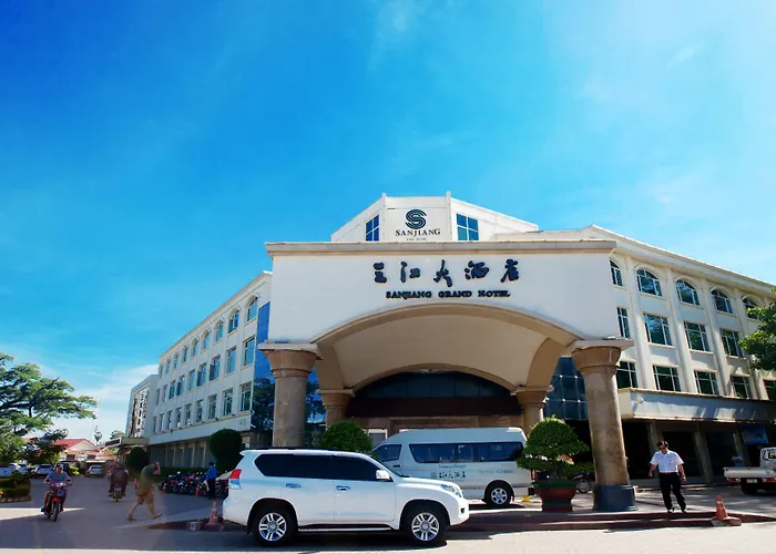 San Jiang Grand Hotel