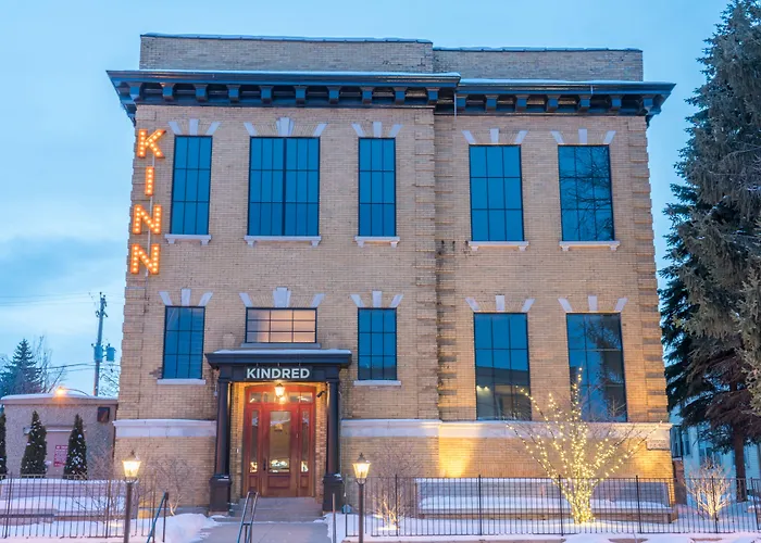 Kinn Guesthouse Bay View