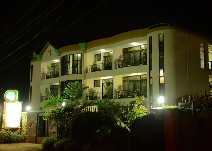 Five To Five Hotel
