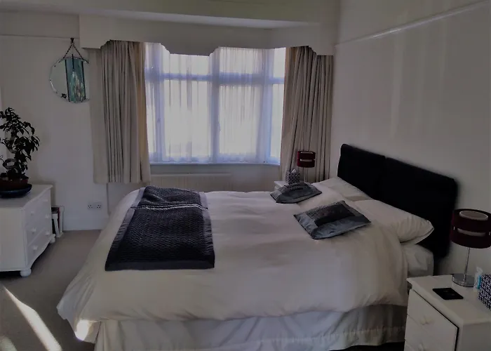 Crystal Palace B&B