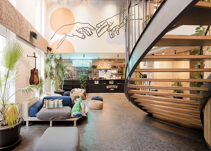 Pet Friendly hotel: Maverick Central Market