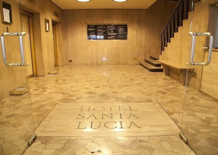 Beach hotel: Hotel Santa Lucia