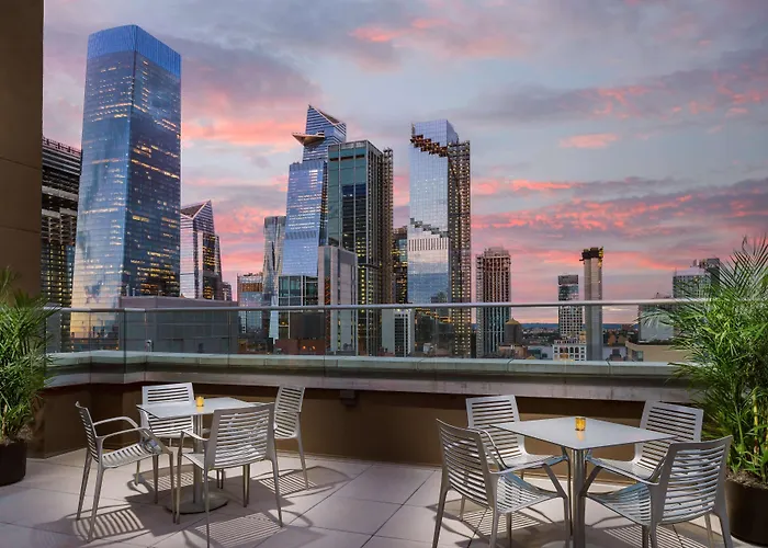 Doubletree By Hilton Times Square South