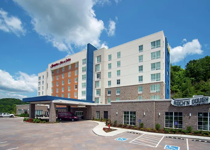 Resort: Hampton Inn & Suites By Hilton Nashville North Skyline