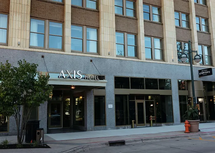 The Axis Moline Hotel, Tapestry Collection By Hilton