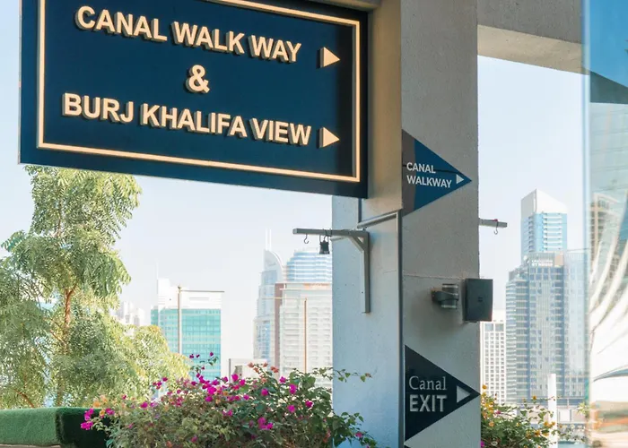 Luxe hotel: Canal Central Hotel Business Bay