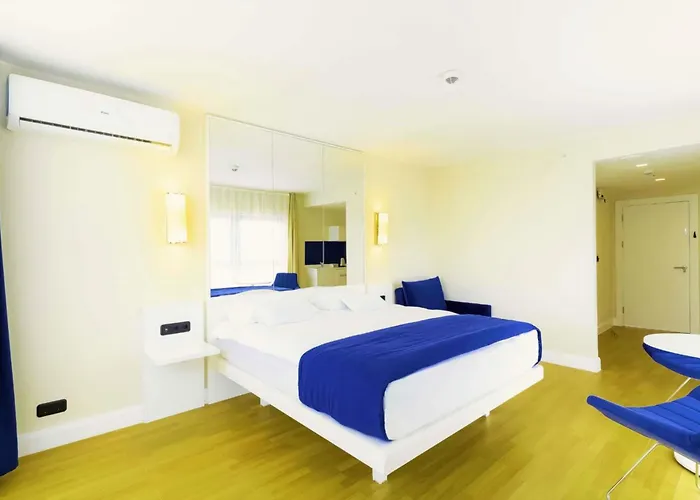 Batumi Sea View Aparthotel Signature