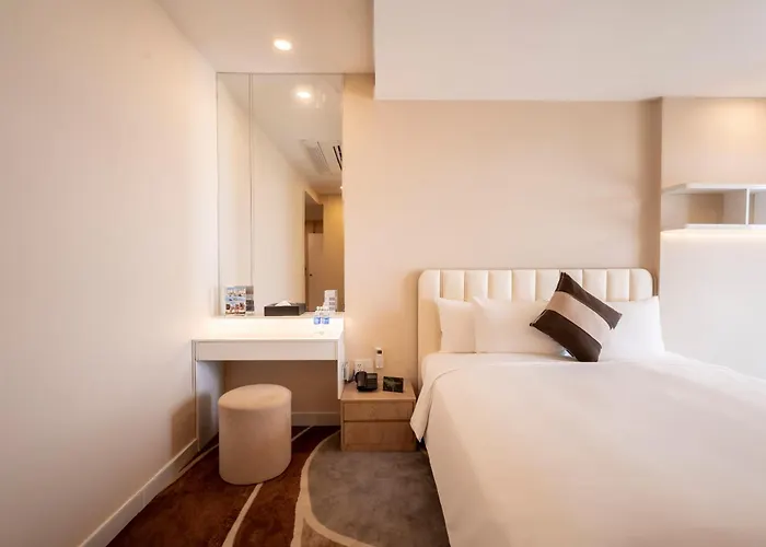 Motel: La Vela Saigon Hotel