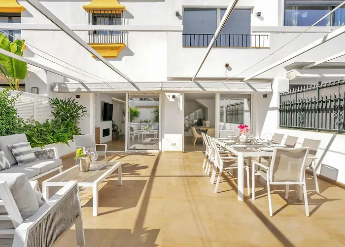 Casa Adriana - Marbellamar Modern Townhouse By Finest Rentals