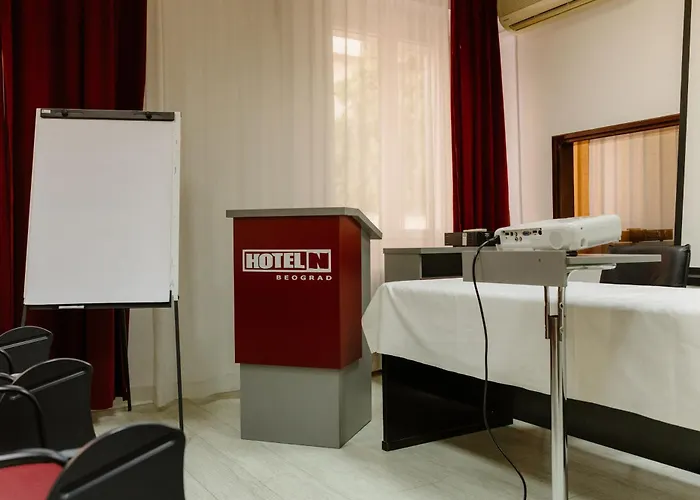 Hotel N