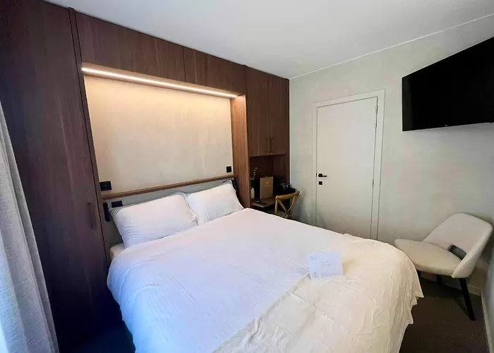 Hotel Beach Palace By Cw Hotel Collection