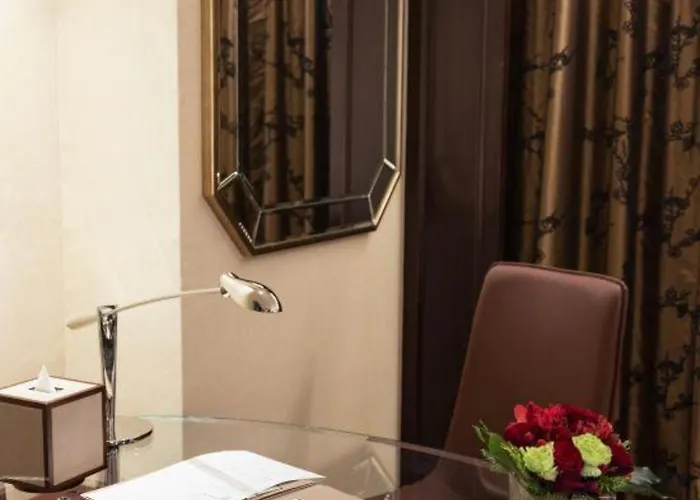 Starworld Hotel