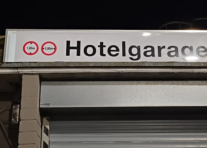 Home Hotel