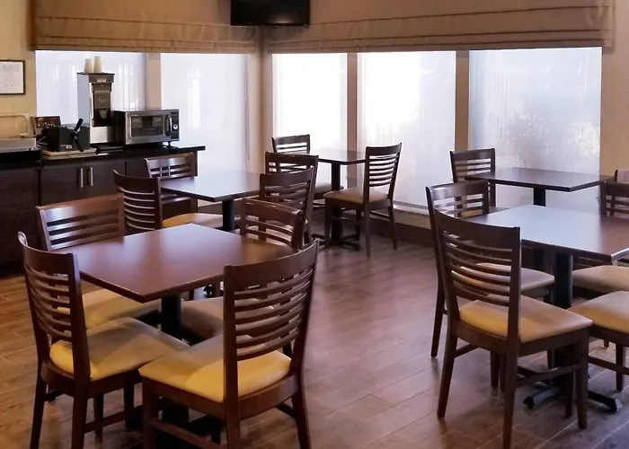 Cheap hotel: Sleep Inn Phoenix North I-17