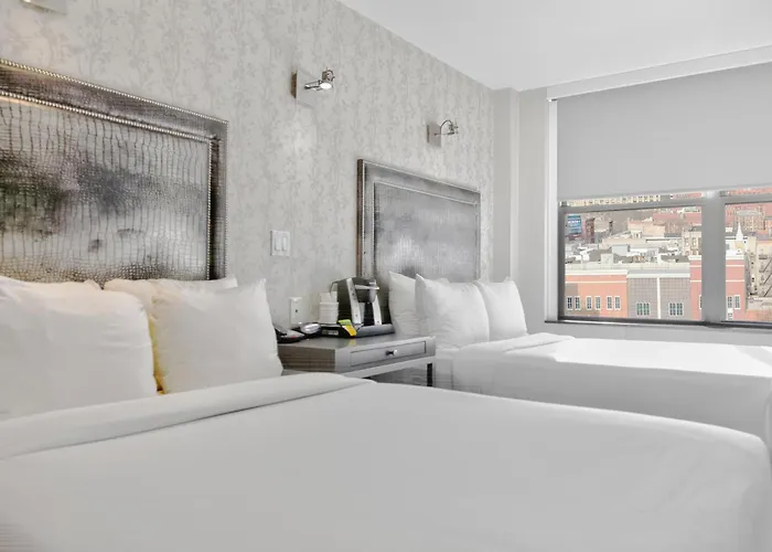 Times Square West Hotel, BW Signature Collection
