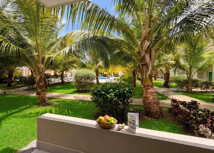 Playa Palmera Beach Resort