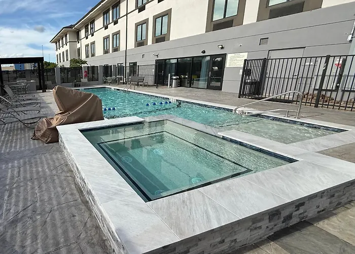 Garner Hotel Norman - University Area By Ihg