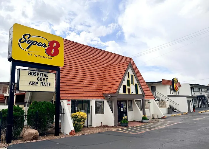 Super 8 By Wyndham Albuquerque Downtown