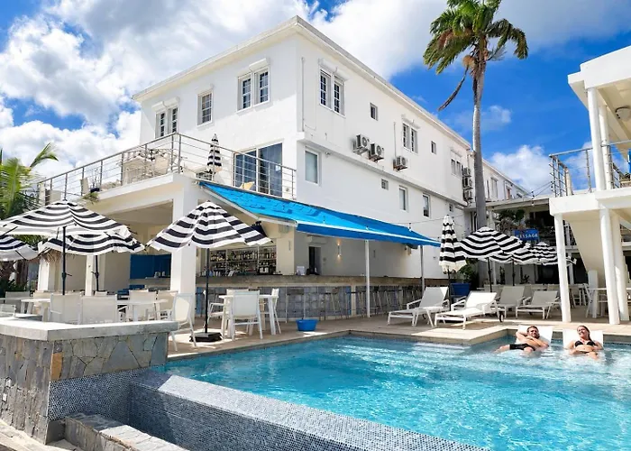 Seaview Beach Hotel