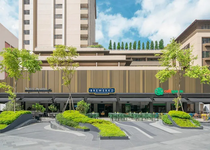 In Luxury hotels Orchard Rendezvous By Far East Hospitality