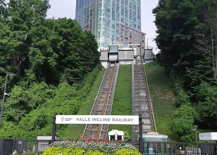 Embassy Suites By Hilton Niagara Falls/ Fallsview