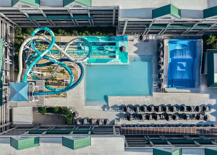 Holiday Inn Orlando Suites - Waterpark By Ihg