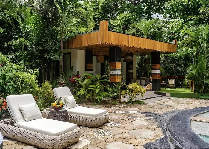Ocho Artisan Bungalows (Adults Only)