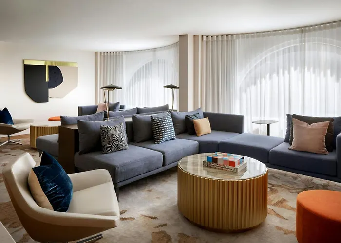 Montreal Marriott Chateau Champlain