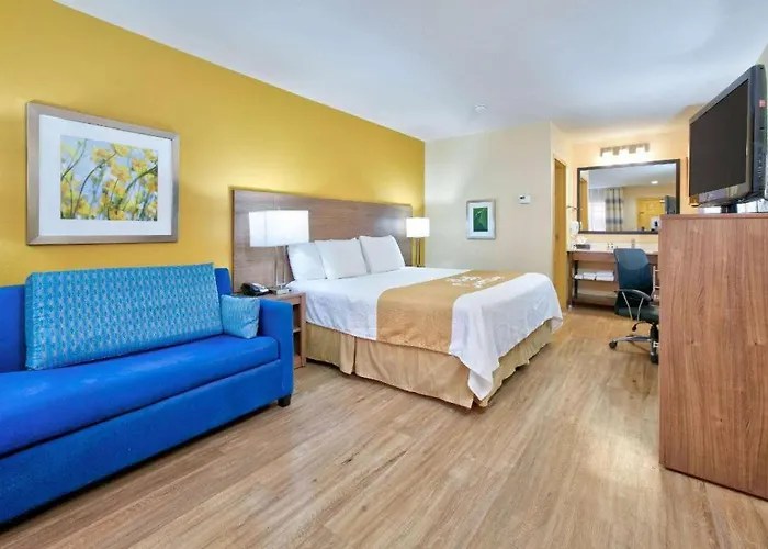 Days Inn By Wyndham Batesville