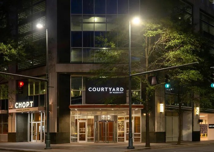 Courtyard City Center