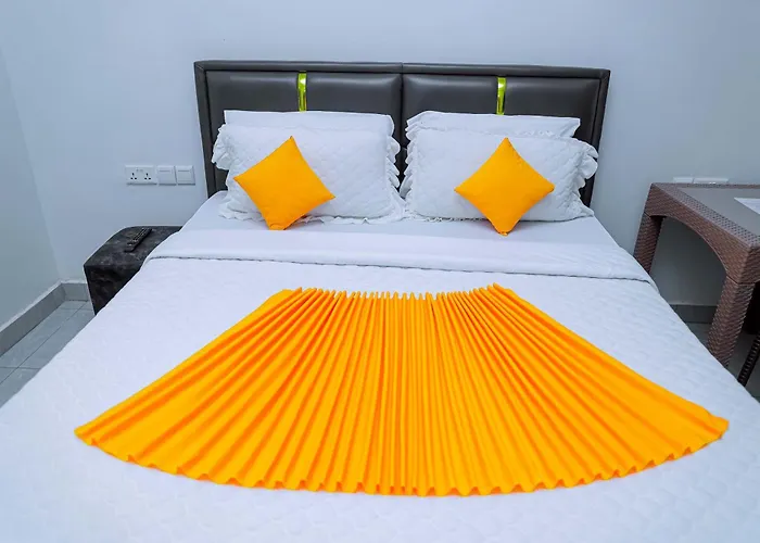 Martin Aviator Hotel