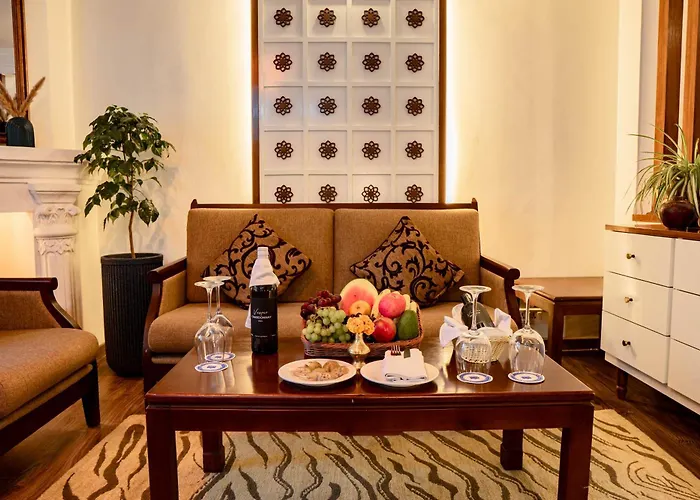 Maya Manor Boutique By Kgh Group