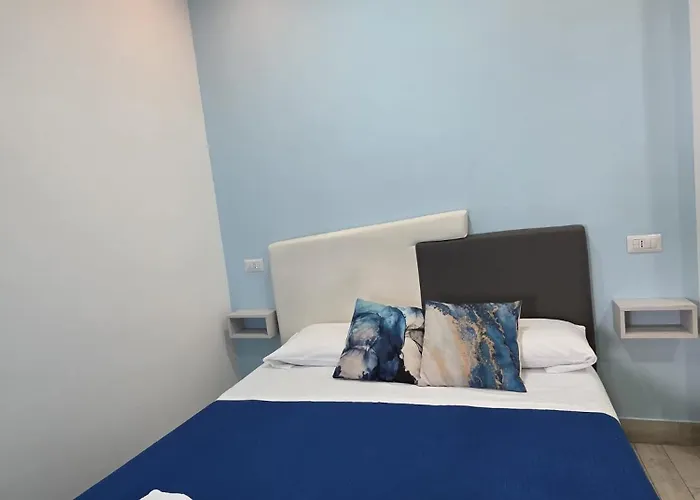 New Era Rooms