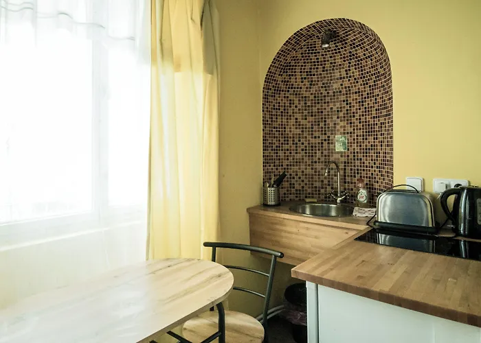 Charles Bridge Hostel & Apartments