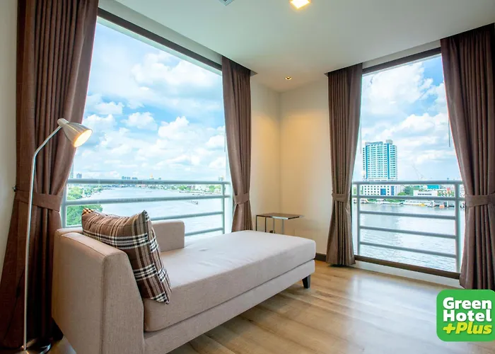 moteles Royal River