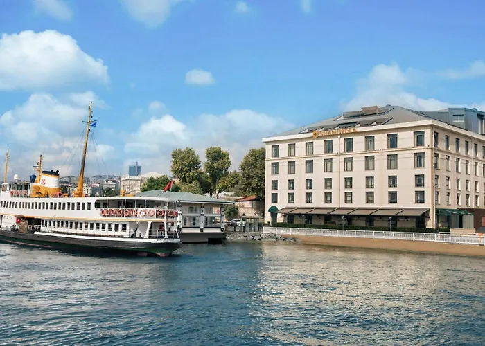 Shangri-La Bosphorus, Istanbul
