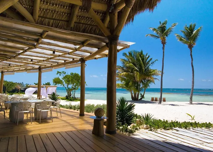 Сity center hotels Tortuga Bay