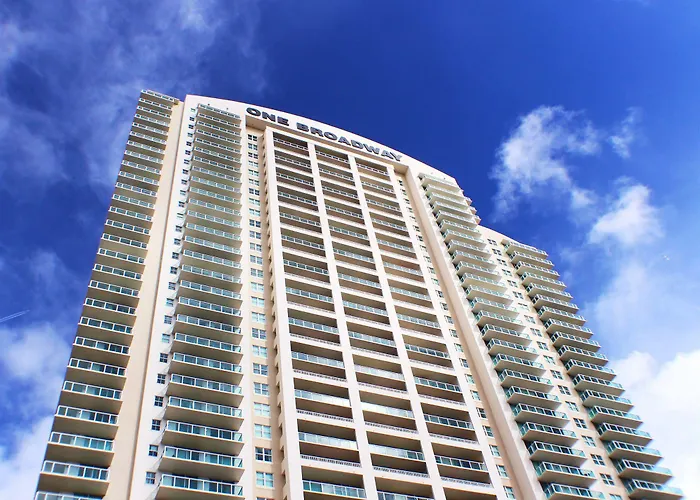 Dharma Home Suites Miami At Brickell