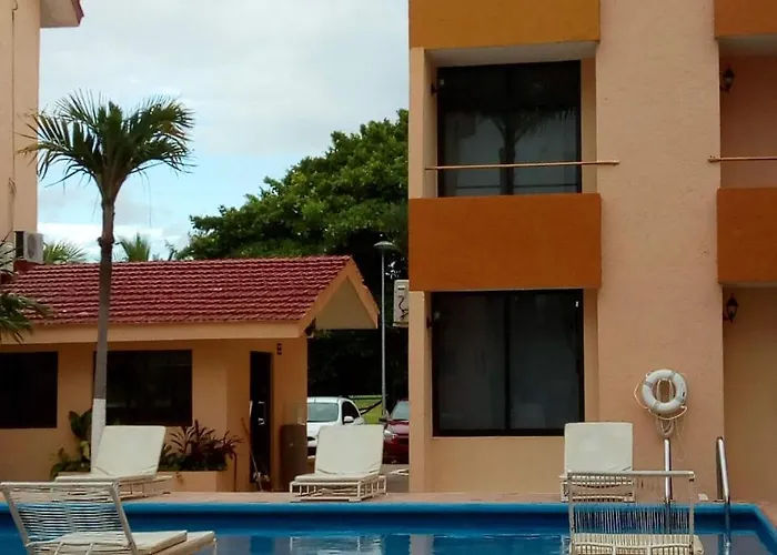 Cheap hotels Grand Royal Lagoon