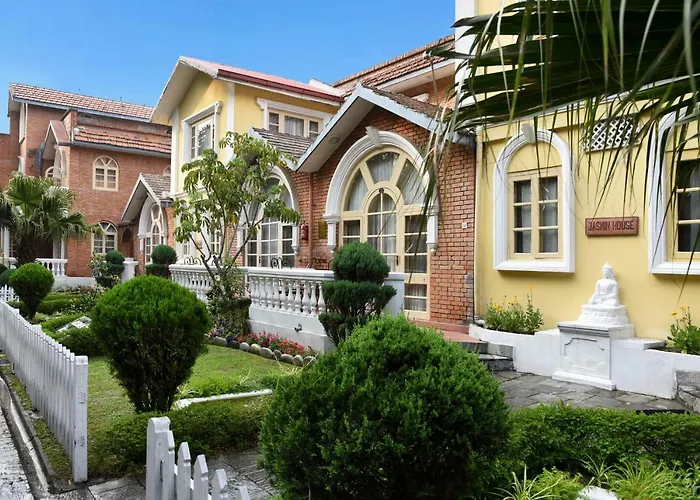 Park Village Resort By Kgh Group