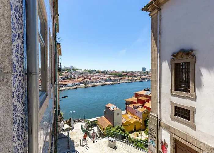 Feel Porto Codecal Apartments