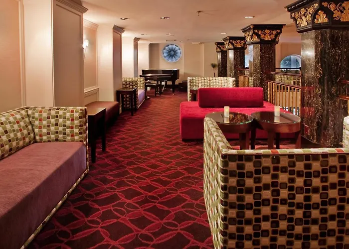 Holiday Inn Downtown Aladdin